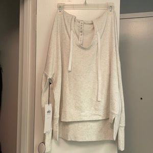 Alo Yoga hoodie. Medium, White, New w/tags